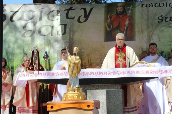 657280154 1352804986876627 6166523077631116039 n